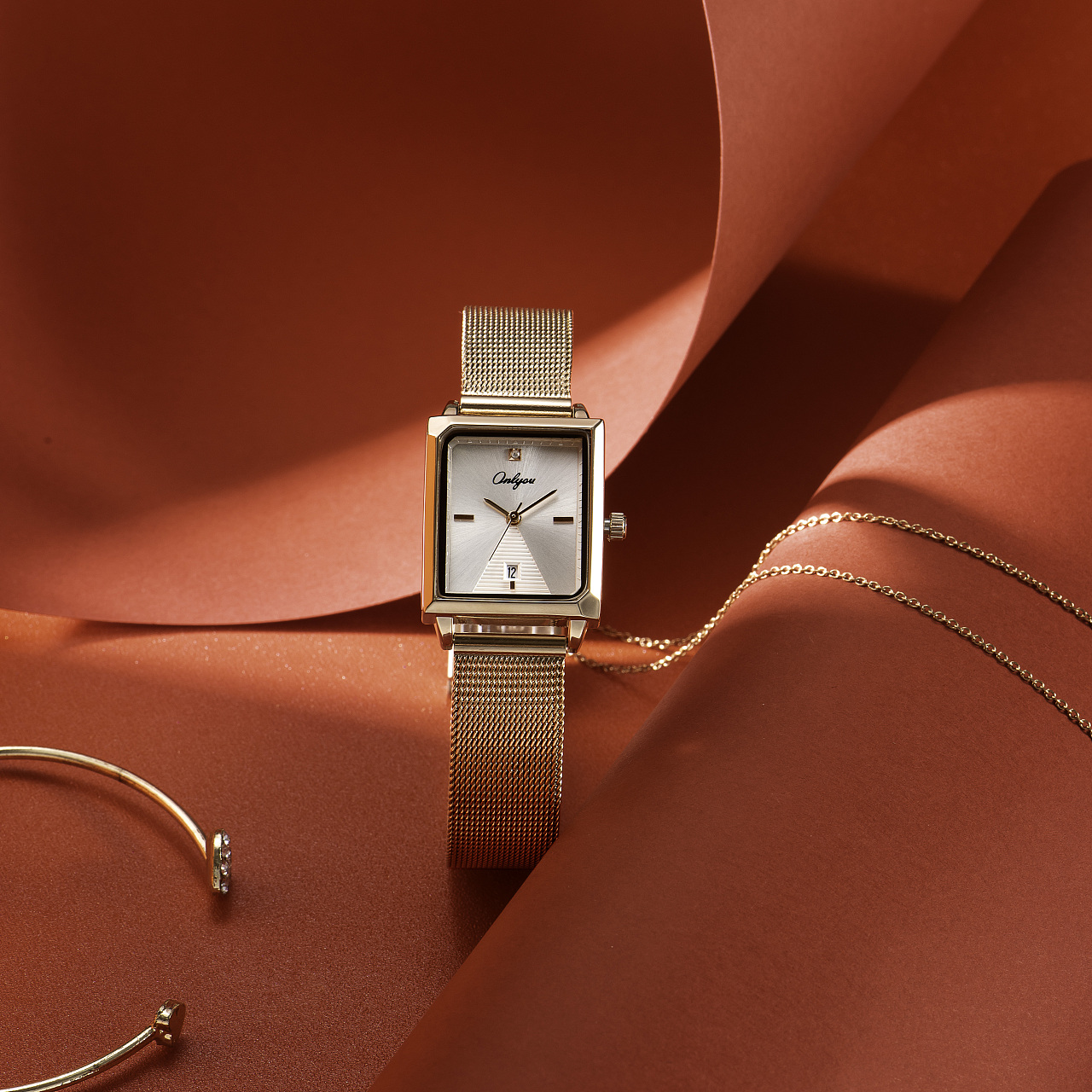 南岳品牌手表 傳承匠心，定格時(shí)光之美